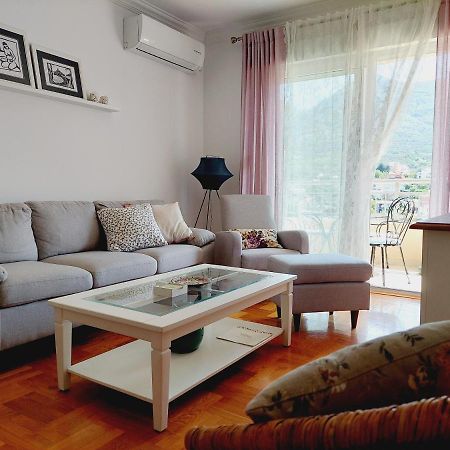 Aska Apartment Bar Luaran gambar