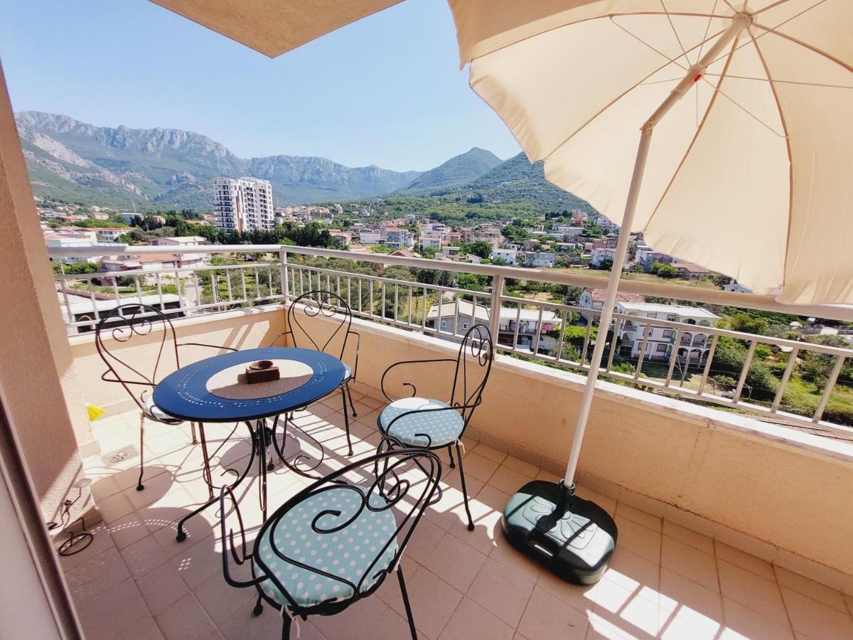 Aska Apartment Bar Luaran gambar